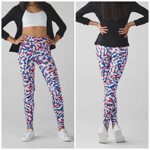 Lululemon Size 6 Wunder Under Pant (Hi-Rise) Capoeira Multi Leggings